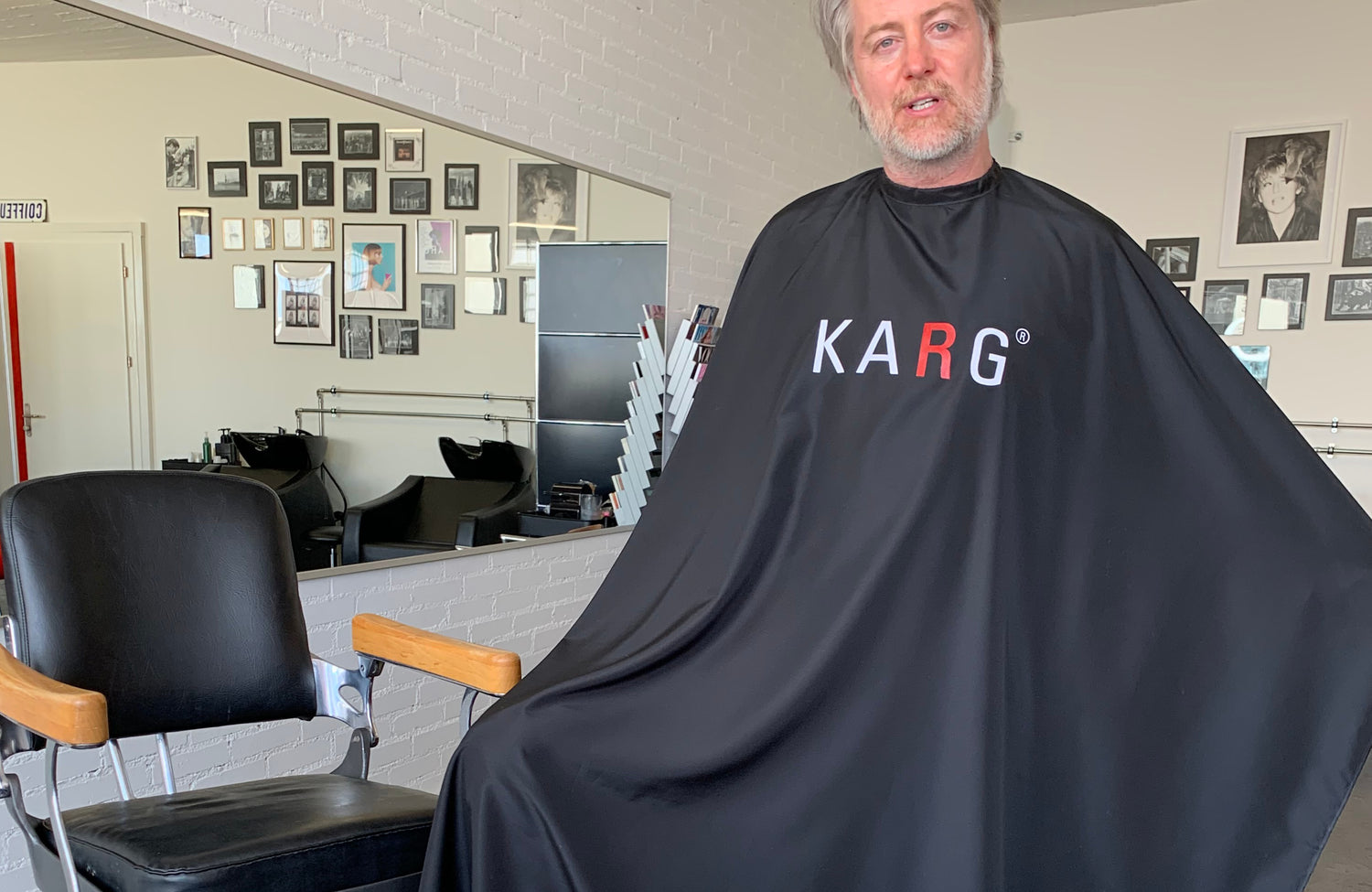 K-Cutting Cape black